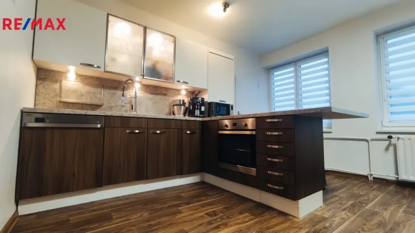 Prodej bytu 3+1, Štíty, Sportovní, 81 m2