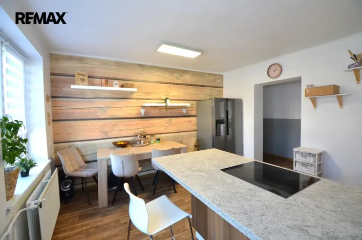 Prodej bytu 3+1, Štíty, Sportovní, 81 m2