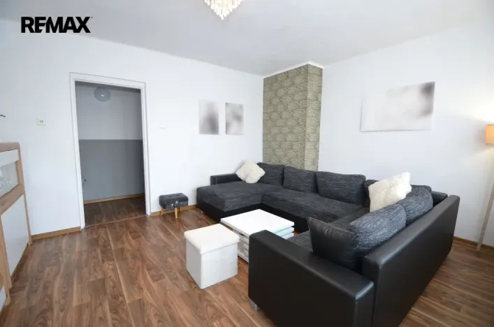 Prodej bytu 3+1, Štíty, Sportovní, 81 m2
