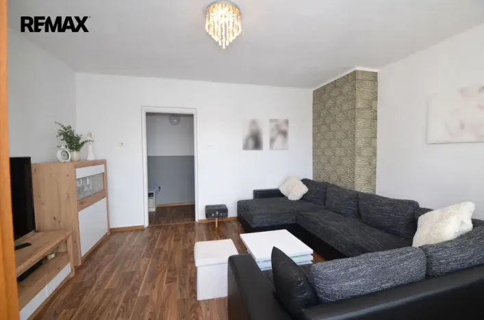 Prodej bytu 3+1, Štíty, Sportovní, 81 m2