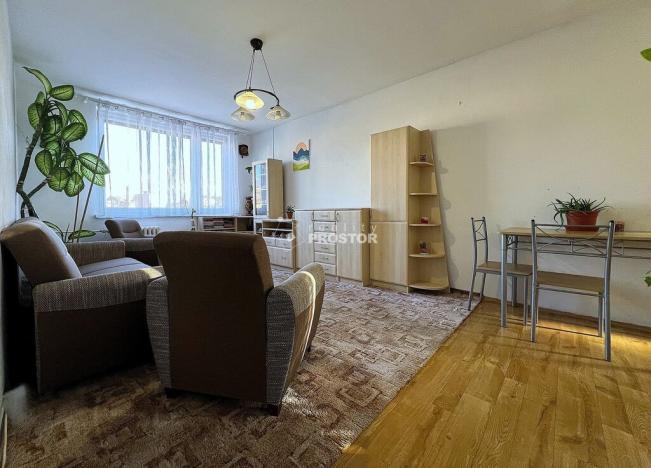 Prodej bytu 3+1, Slaný, Na Dolíkách, 69 m2