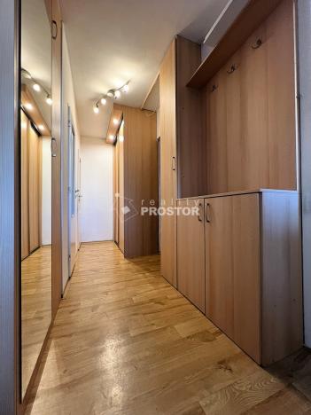 Prodej bytu 3+1, Slaný, Na Dolíkách, 69 m2