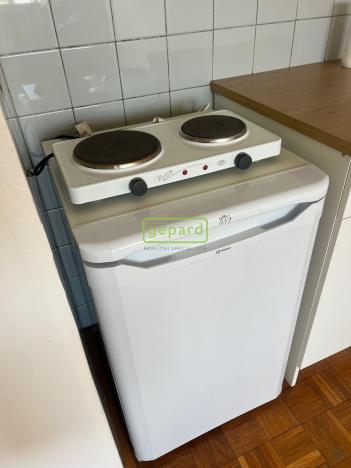 Pronájem bytu 1+kk, Jablonec nad Nisou, Hřbitovní, 28 m2