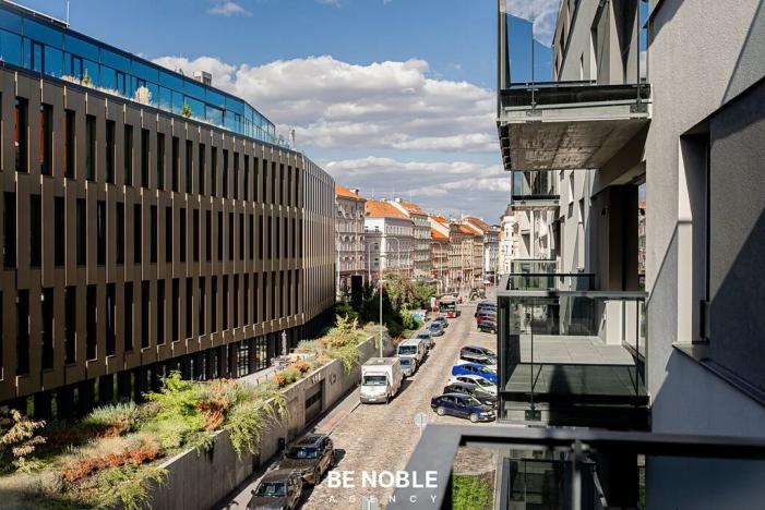 Pronájem bytu 2+kk, Praha - Košíře, Starokošířská, 43 m2