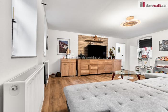 Prodej rodinného domu, Oloví, Na Můstku, 114 m2