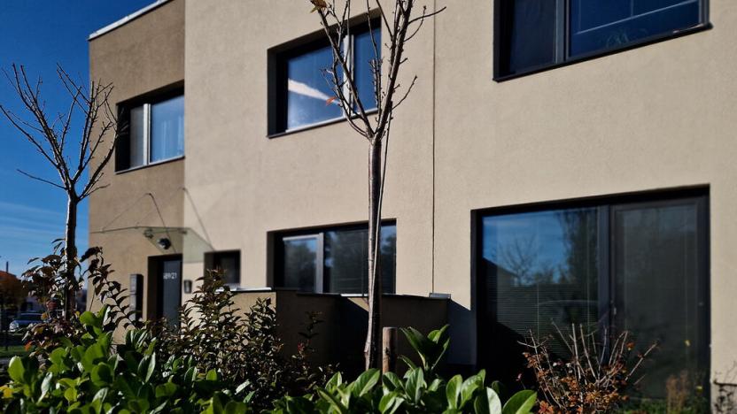 Pronájem bytu 2+kk, Hradec Králové - Věkoše, Věkošská, 50 m2