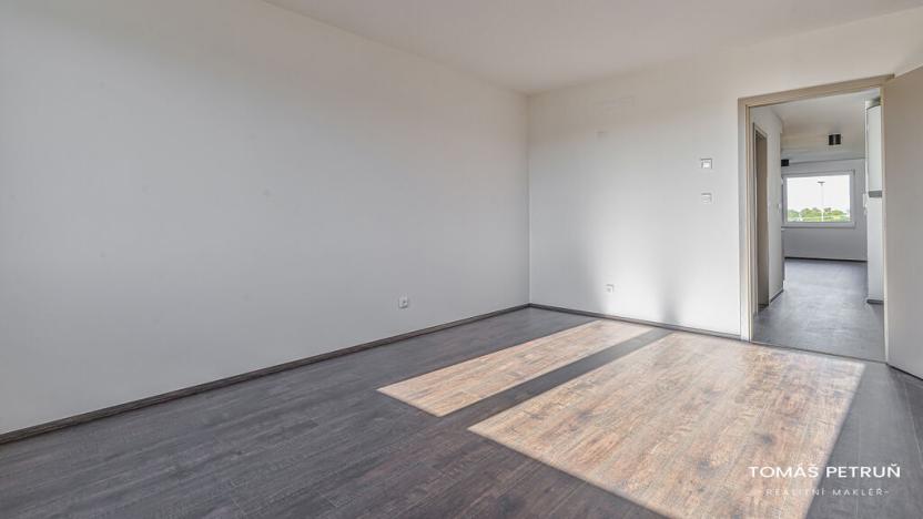 Pronájem bytu 2+kk, Hradec Králové - Věkoše, Věkošská, 50 m2