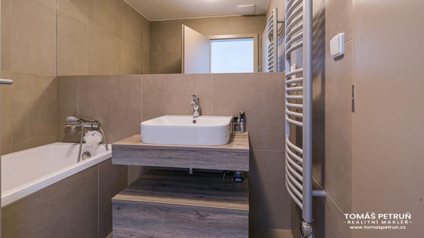 Pronájem bytu 2+kk, Hradec Králové - Věkoše, Věkošská, 50 m2