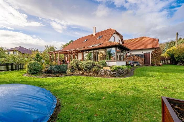 Prodej rodinného domu, Říčany, Mezihorní, 198 m2