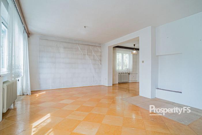 Prodej rodinného domu, Janovice, 250 m2