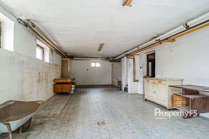 Prodej rodinného domu, Janovice, 250 m2