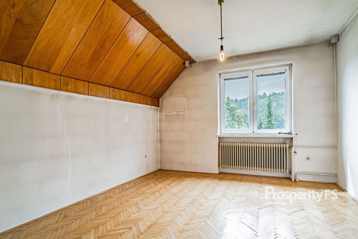 Prodej rodinného domu, Janovice, 250 m2