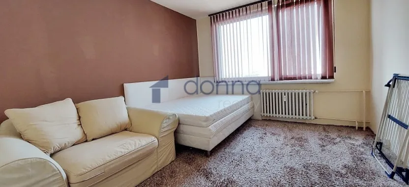 Pronájem bytu 3+1, Praha, Matúškova, 80 m2