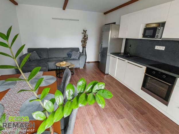 Prodej bytu 2+kk, Buchlovice, V Lúčkách, 50 m2