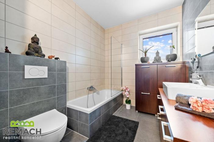 Prodej bytu 2+kk, Buchlovice, V Lúčkách, 50 m2