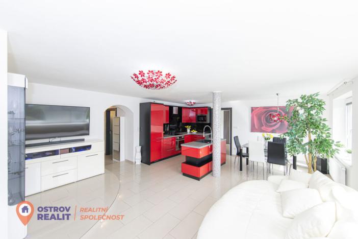 Prodej vícegeneračního domu, Všemina, 286 m2