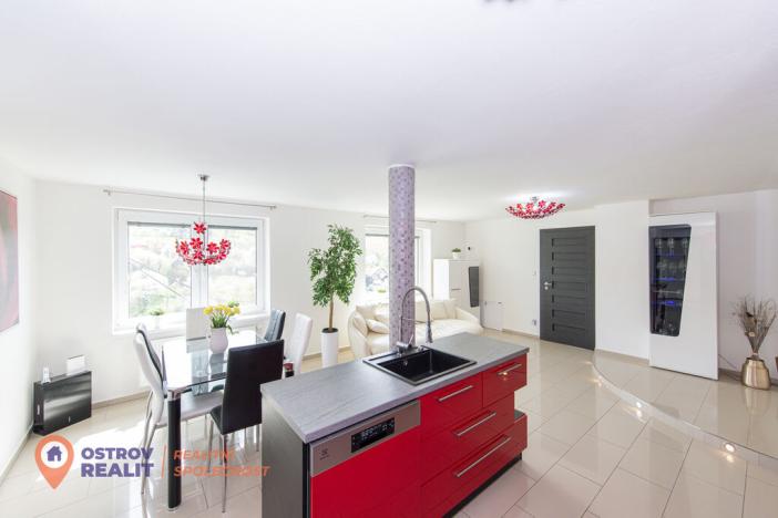 Prodej vícegeneračního domu, Všemina, 286 m2