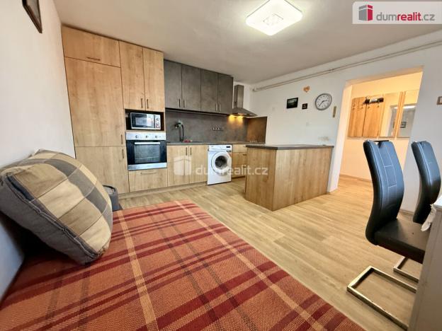 Prodej rodinného domu, Bánov, 95 m2