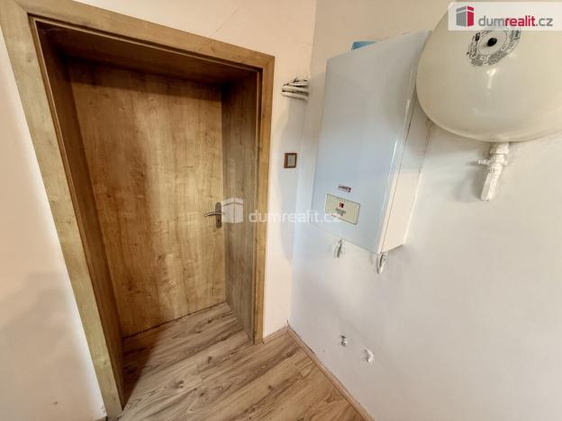 Prodej rodinného domu, Bánov, 95 m2