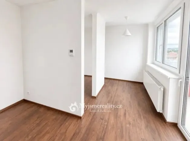 Pronájem bytu 1+1, Znojmo, Kosmákova, 41 m2