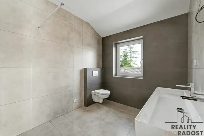 Prodej rodinného domu, Chyňava - Podkozí, 241 m2