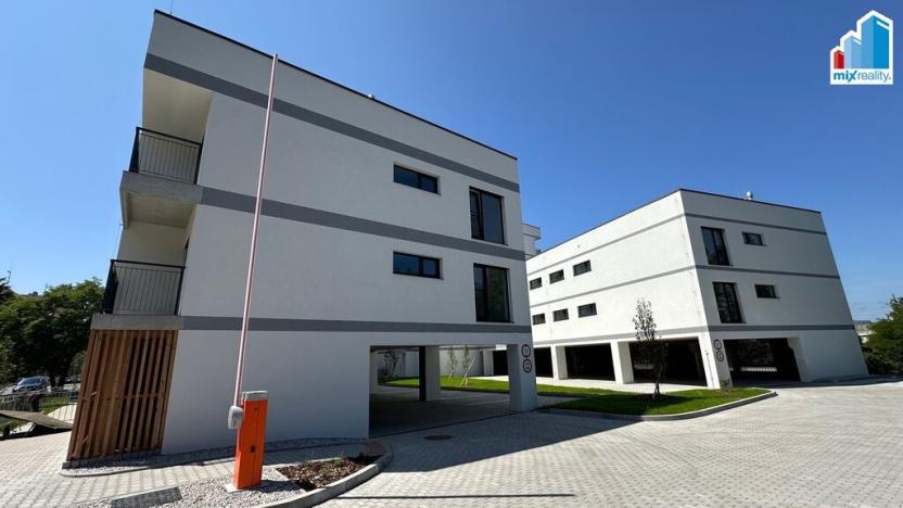 Pronájem bytu 1+kk, Plzeň, Pilařská, 42 m2