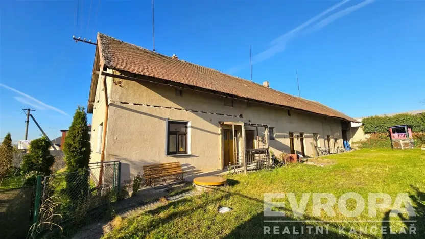 Prodej rodinného domu, Sobětuchy - Vrcha, 250 m2