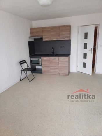 Pronájem bytu 1+kk, Opava, Antonína Sovy, 22 m2