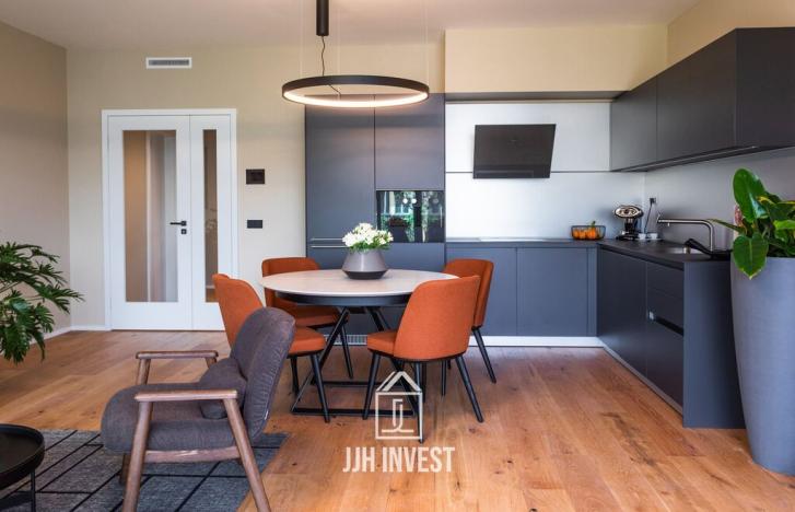 Prodej bytu 3+kk, Praha - Smíchov, Grafická, 83 m2