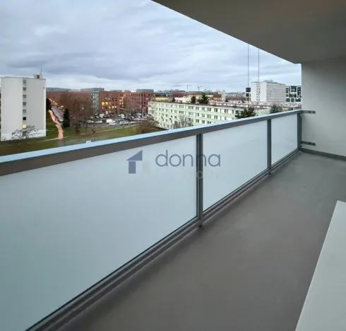 Pronájem bytu 2+kk, Praha, Nekvasilova, 41 m2