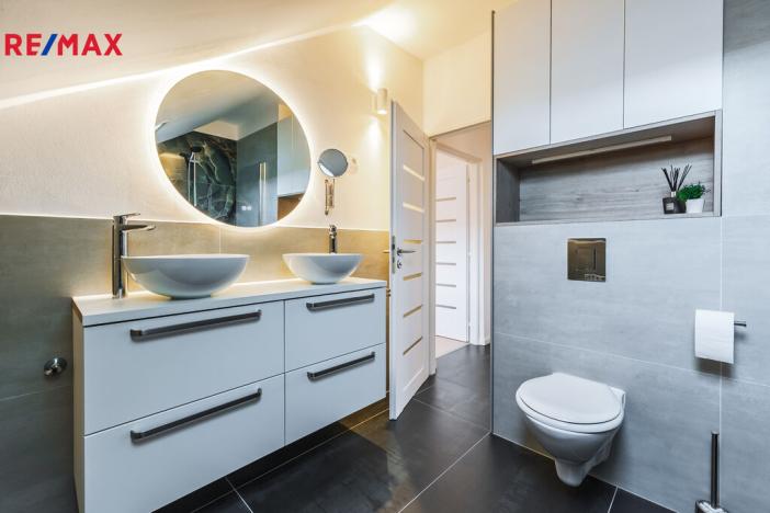 Pronájem bytu 3+kk, Praha - Satalice, Vinořská, 110 m2