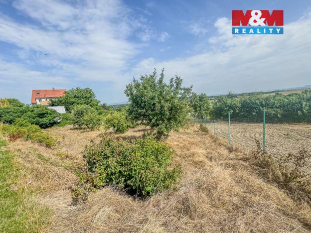 Prodej pozemku pro bydlení, Bechlín, 1185 m2