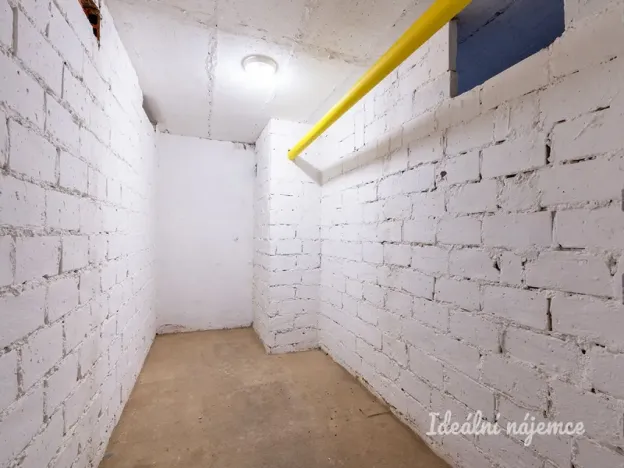 Pronájem bytu 3+1, Praha - Krč, Rosečská, 84 m2