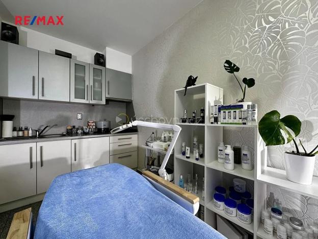 Pronájem obchodního prostoru, Praha - Košíře, Pod školou, 14 m2