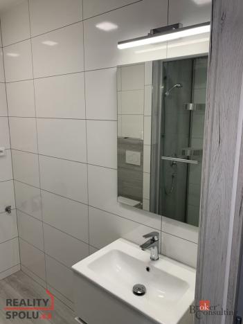 Pronájem bytu 2+kk, Opava, 35 m2