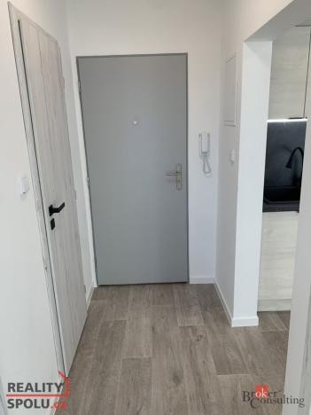 Pronájem bytu 2+kk, Opava, 35 m2