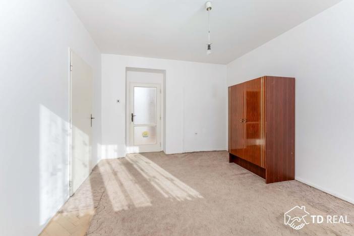 Prodej bytu 2+1, Oslavany, Letkovská, 52 m2