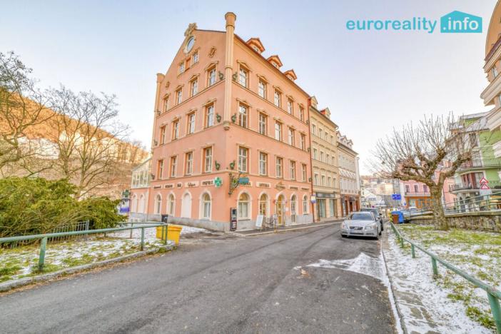 Pronájem obchodního prostoru, Karlovy Vary, Zámecký vrch, 20 m2