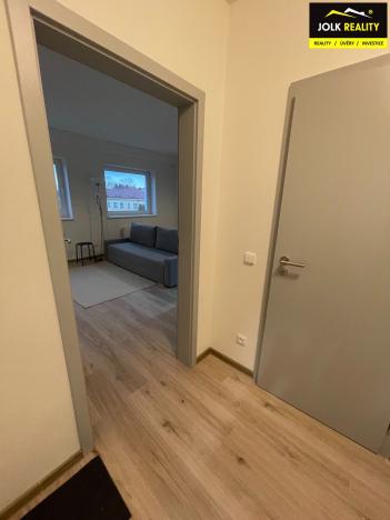 Pronájem bytu 1+kk, Opava, Kačírkova, 32 m2