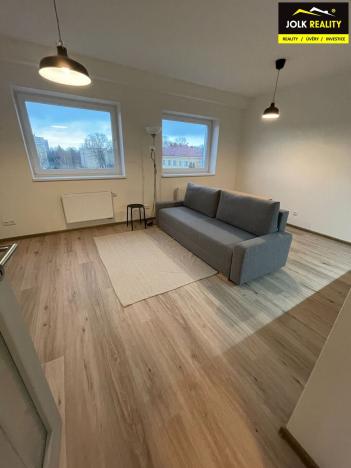 Pronájem bytu 1+kk, Opava, Kačírkova, 32 m2