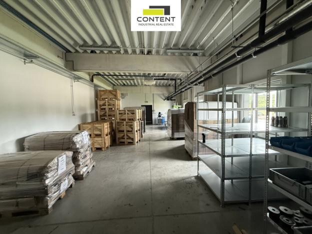 Prodej výrobních prostor, Mochov, U Mrazíren, 4977 m2