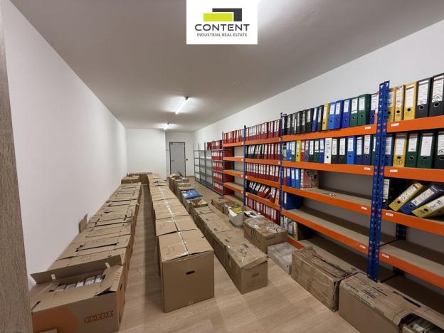 Prodej výrobních prostor, Mochov, U Mrazíren, 4977 m2