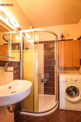 Prodej bytu 3+1, Praha - Chodov, Jažlovická, 75 m2