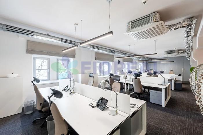 Pronájem kanceláře, Praha - Vinohrady, Korunní, 280 m2