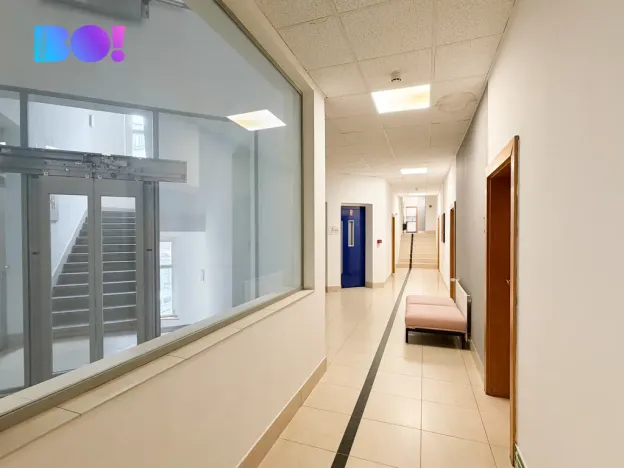 Pronájem kanceláře, Praha, Žerotínova, 100 m2