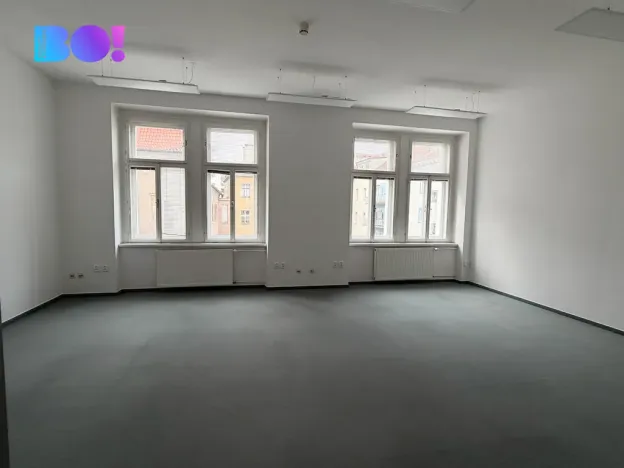Pronájem kanceláře, Praha, Žerotínova, 100 m2
