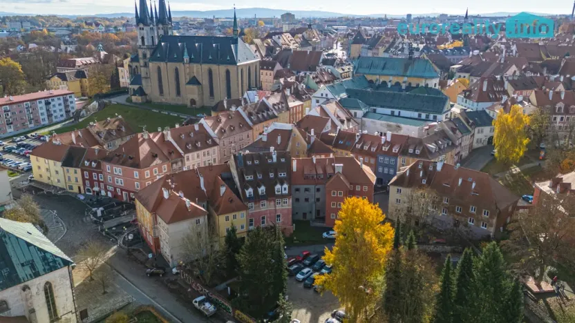 Prodej obchodního prostoru, Cheb, Cechovní, 100 m2