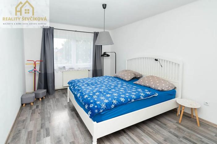 Prodej rodinného domu, Nechanice, 180 m2