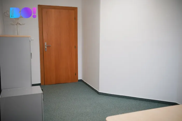 Pronájem kanceláře, Praha, Žerotínova, 17 m2