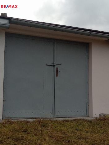 Prodej garáže, Ostrov, 27 m2